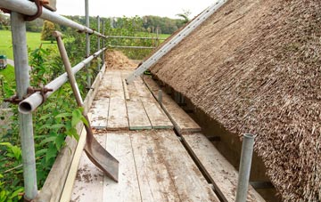 advantages of East Tytherley thatch roofing